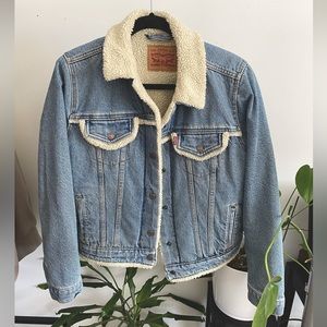 Levi’s Sherpa denim jacket